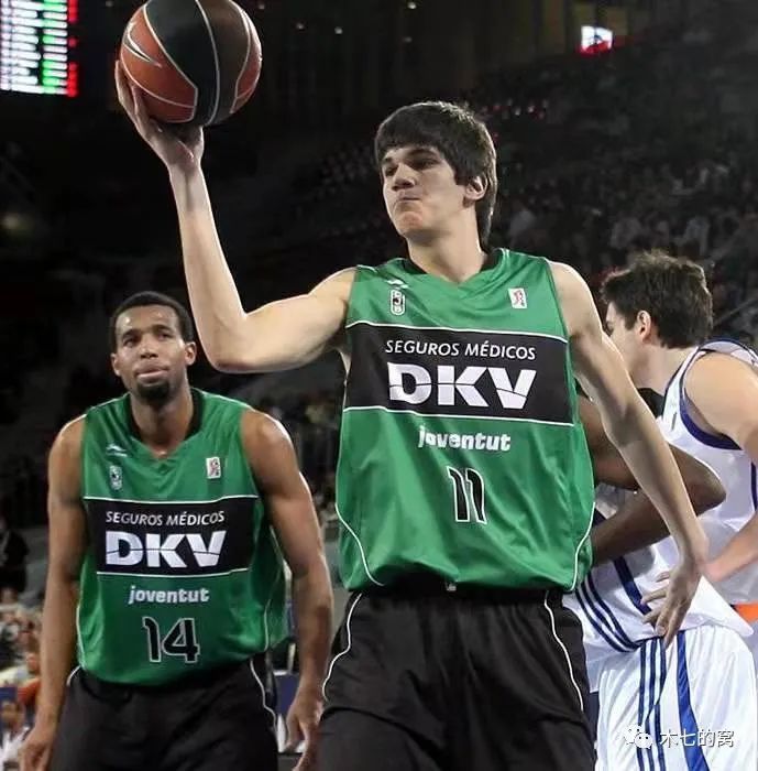 汤普森也有 汤普森也有